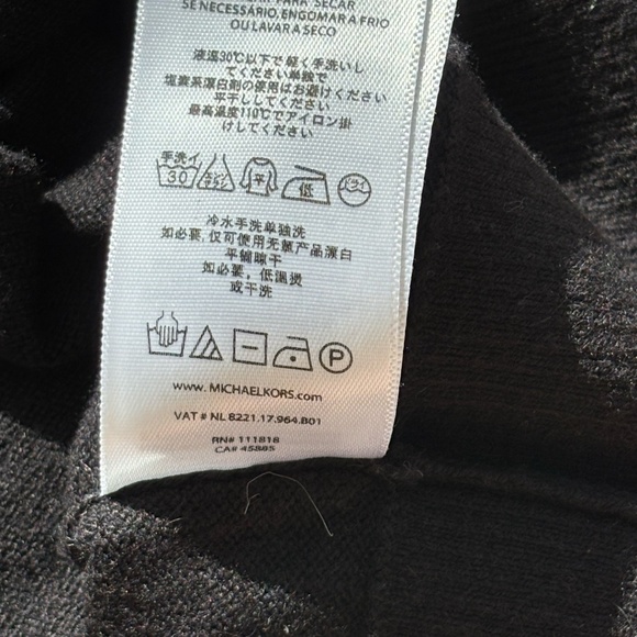 Michael Kors Black Cardigan with Gold Chain Trim – Size 2x - Picture 9 of 9